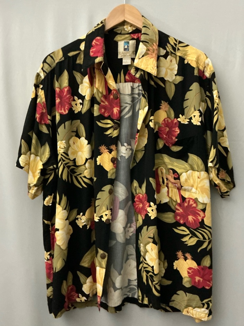 Kahala Men's Aloha Hawaiian Shirt Size L
